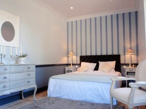 Individually decorated, individually furnished, soundproofing, free WiFi - Demeure d'Hôtes L'Hermitage (Aix-les-Bains)