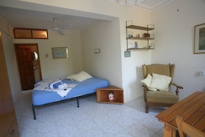 Standard Double Room, Garden View | Desk, free cribs/infant beds, free WiFi, bed sheets