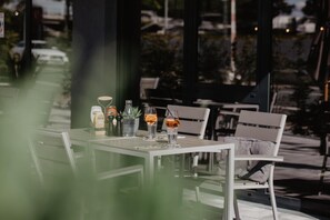 Déjeuner et souper servis sur place, cuisine allemande