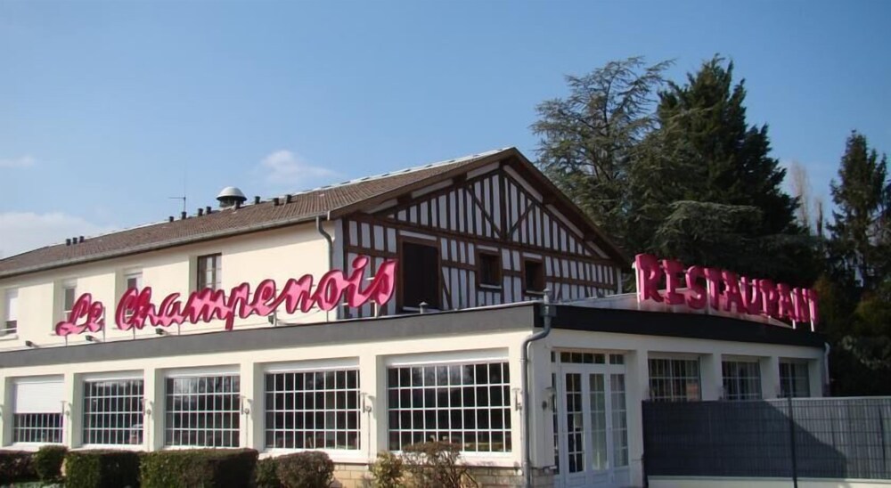 Annexe le champenois Chambre d' Hôtel image