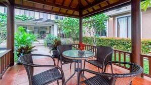 View from property - Reddoorz Plus @ TB Simatupang (Jakarta)
