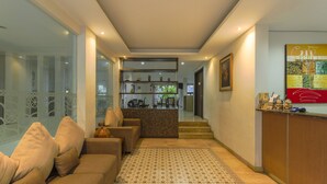 Lobby - Reddoorz Plus @ TB Simatupang (Jakarta)