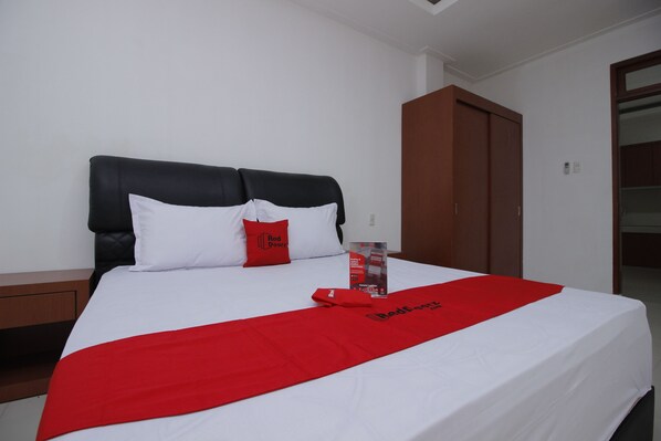 Quarto casal | Escrivaninha, Wi-Fi de cortesia