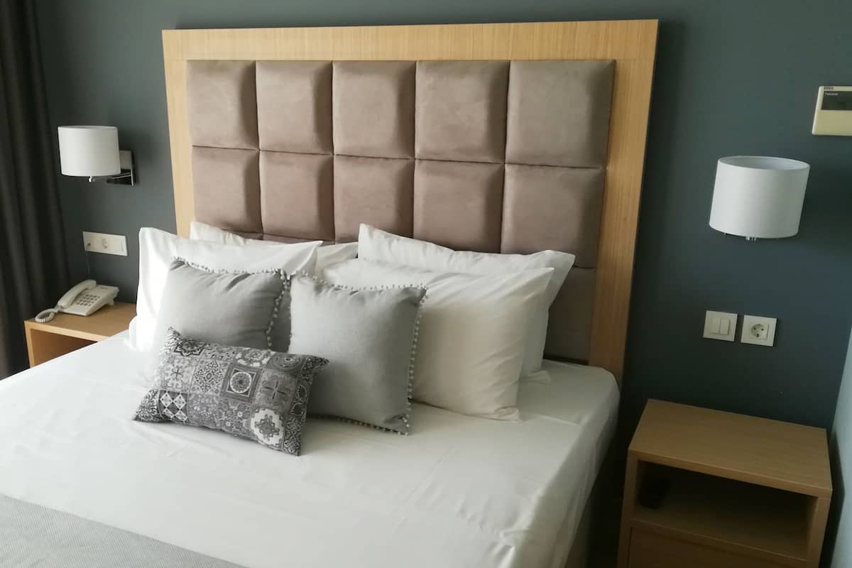 Desk, iron/ironing board, free WiFi, bed sheets