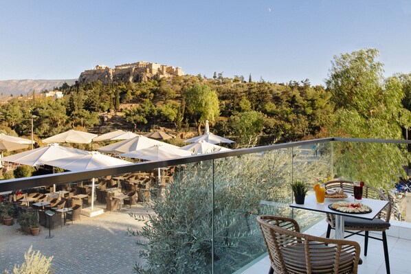 Terrace/patio - Hotel Thissio (Athens)