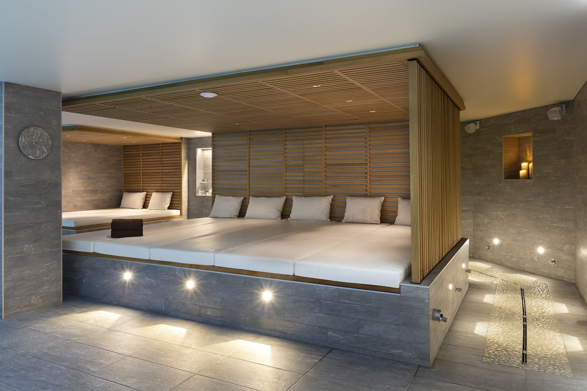 couples treatment room(s), massages