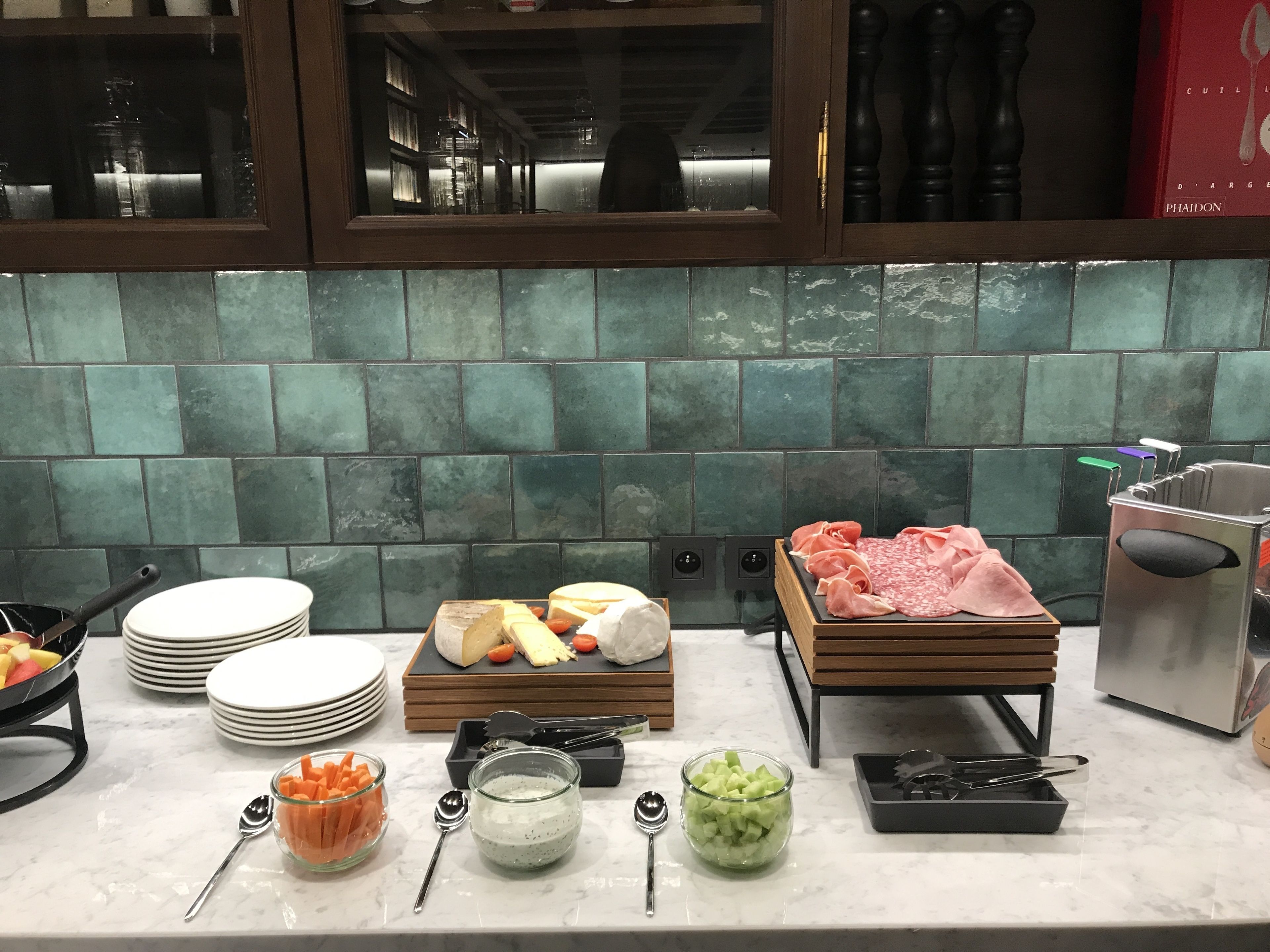 daily buffet breakfast (eur 19 per person)