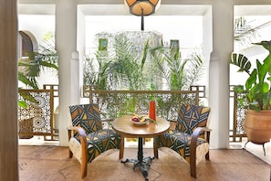 BALCONY SUITE | Egyptian cotton sheets, premium bedding, down comforters, in-room safe