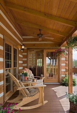 Chambre Standard, 1 grand lit et 1 canapé-lit, non-fumeur | Terrasse/patio