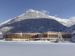 Exterior - Aqua Dome Therme (Laengenfeld)
