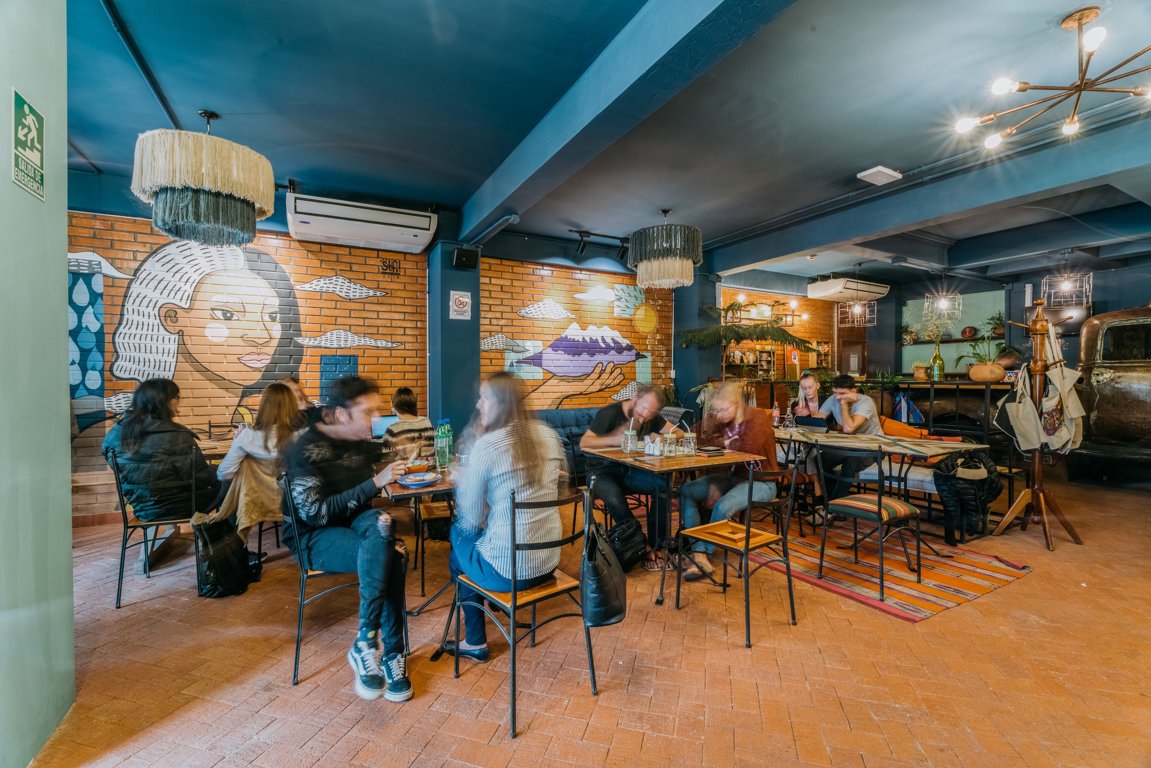 Photo - Socialtel La Paz