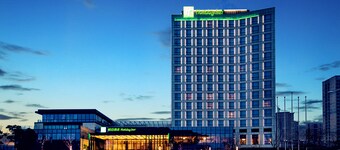 Holiday Inn Wuxi Taihu New City by IHG