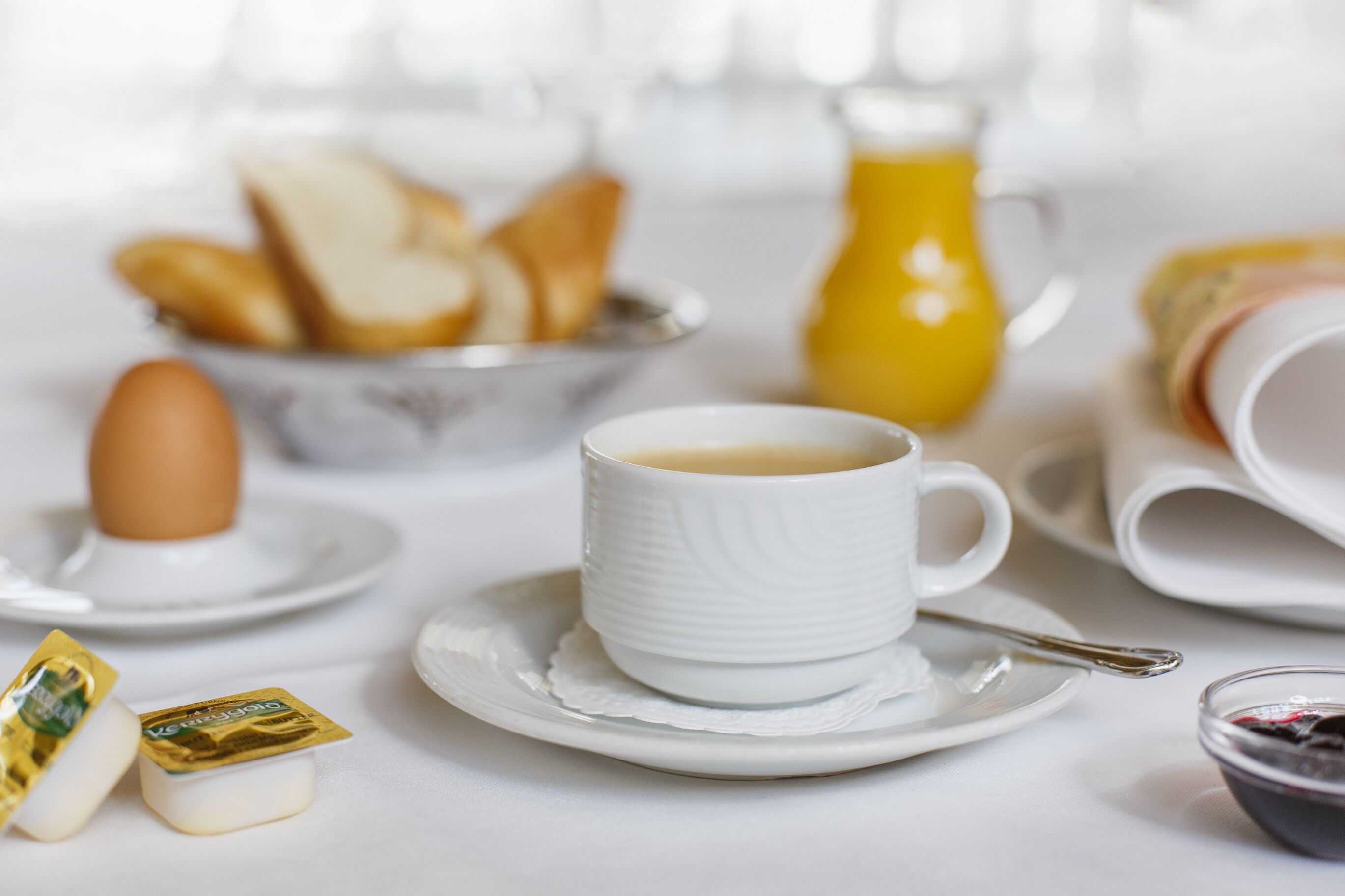 daily buffet breakfast (eur 15 per person)