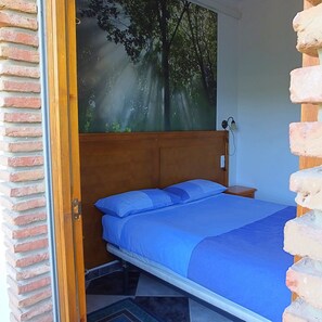 Superior Triple Room, Non Smoking, Bathtub (2)
