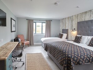 Miscellaneous - The Pig Shed Motel (King's Lynn)