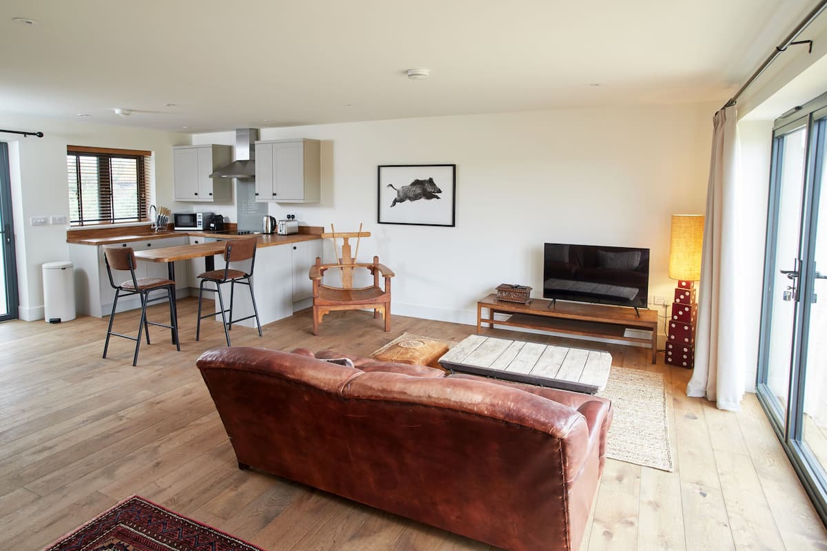 house, ensuite (piglet) | interior