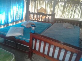 Family Cabin, 3 Bedrooms, Shared Bathroom