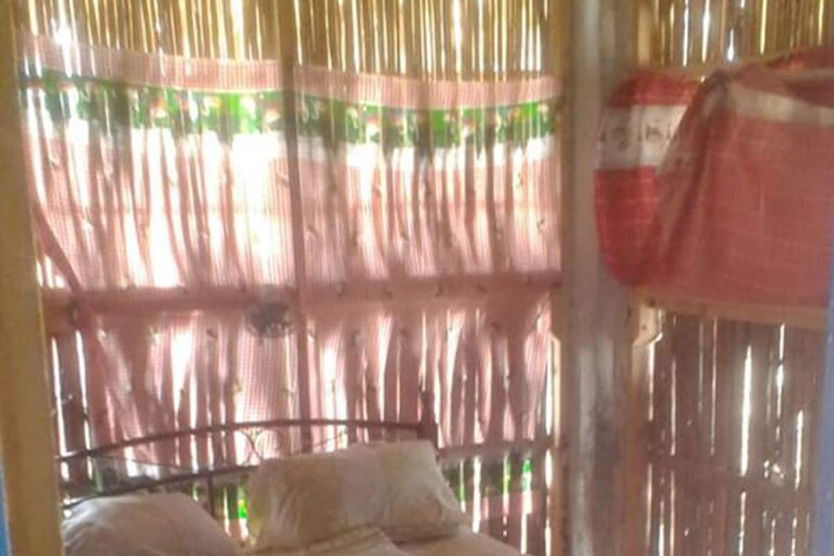 Habitación básica doble, 1 cama doble, baño compartido