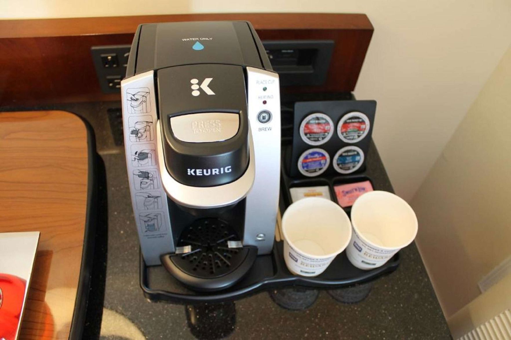 Kaffee und/oder Kaffeemaschine