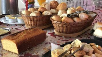 Desayuno buffet incluido todos los días