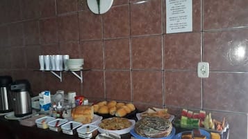 Colazione completa inclusa, servita tutte le mattine