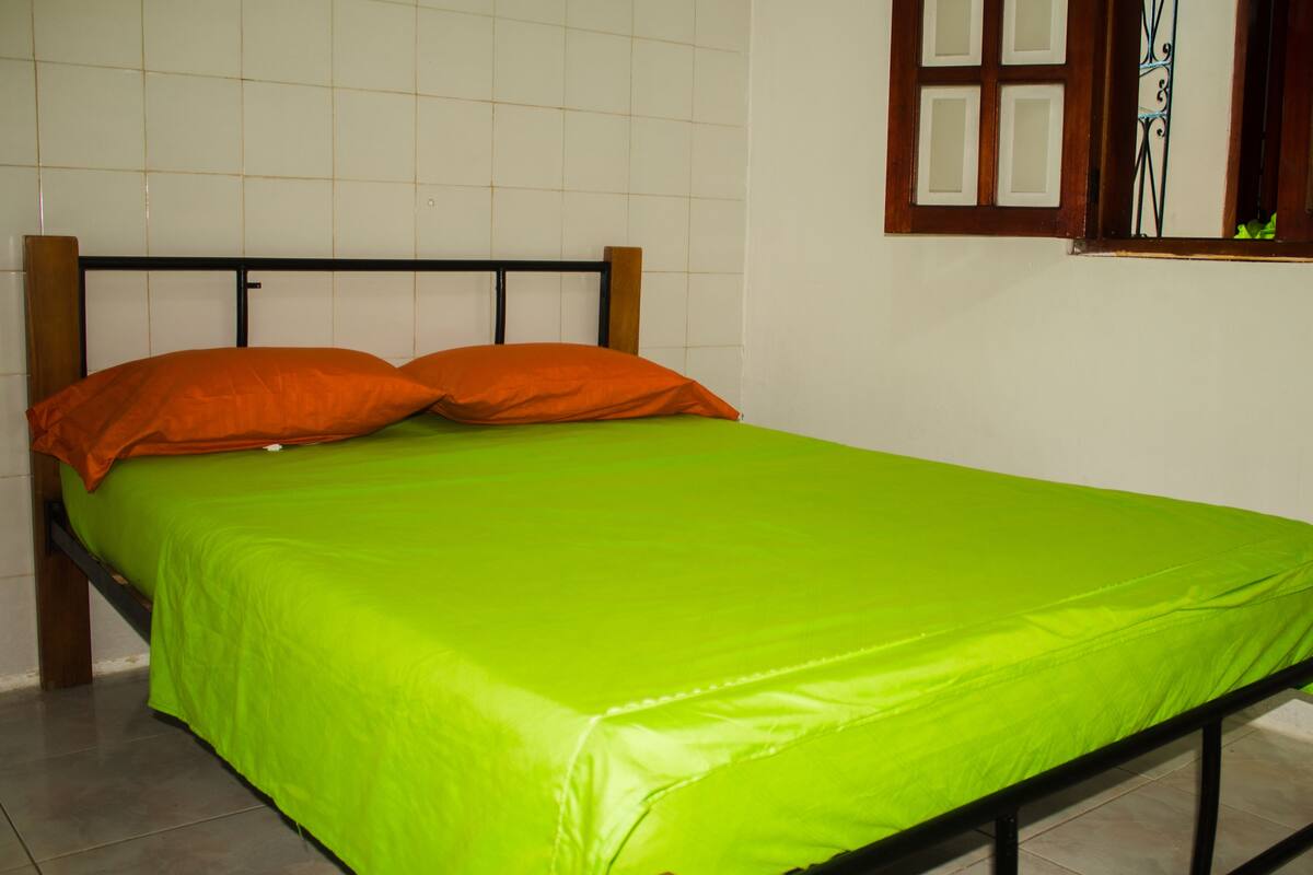 Economy Room, 1 Double Bed, Non Smoking | Iron/ironing board, free WiFi, bed sheets