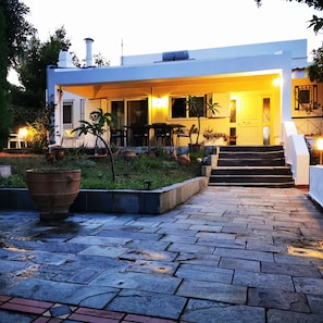 Bagian depan properti