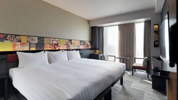 Superior Room, Non Smoking (1 Wide King Bed)