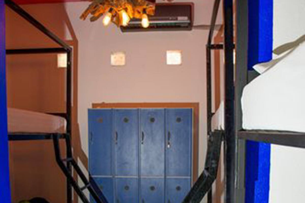 In-room safe, iron/ironing board, free WiFi, bed sheets