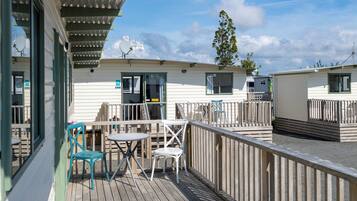 Family Cabin, Multiple Beds, Non Smoking, Private Bathroom