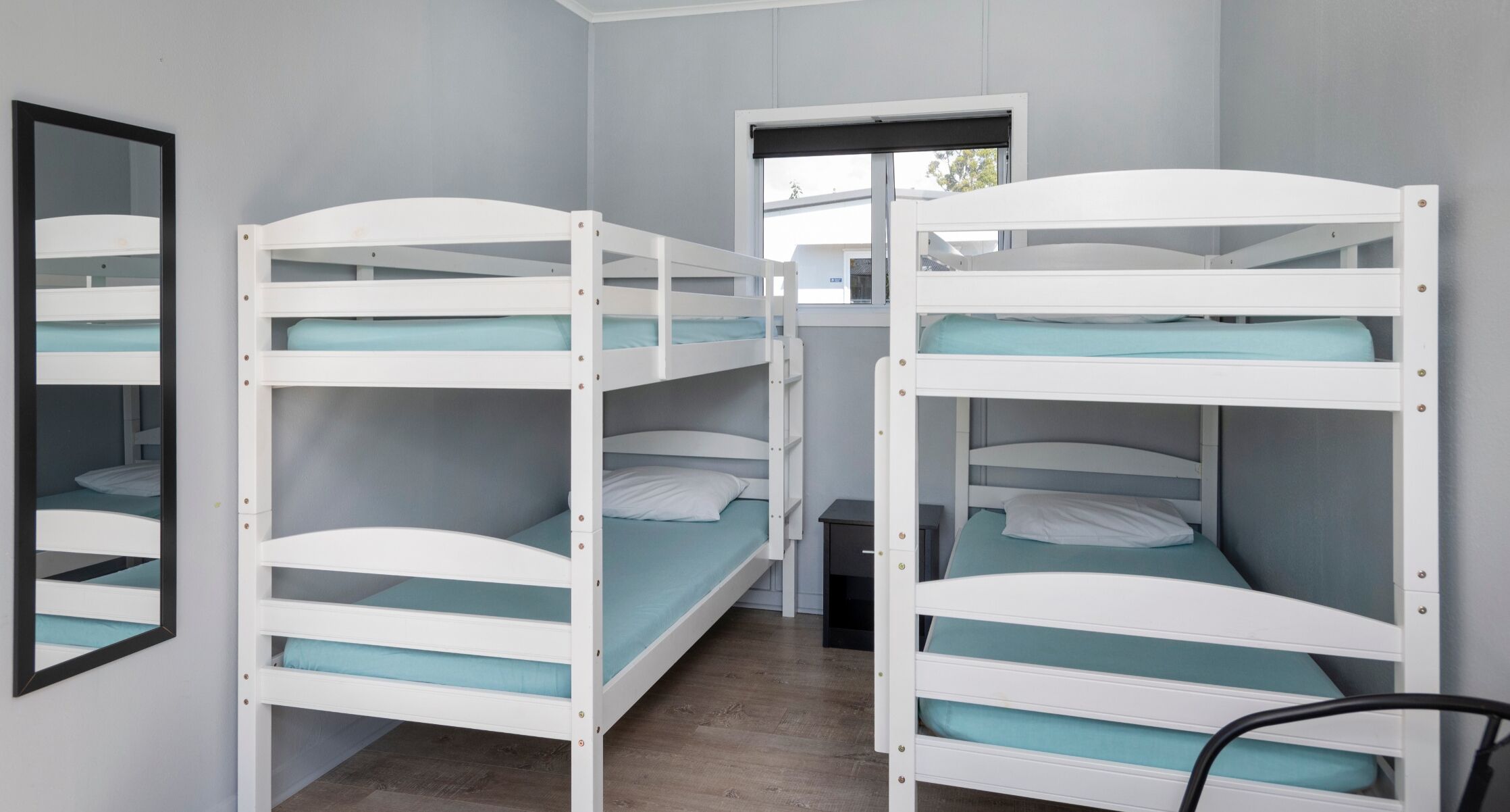 Standard Cabin | Free WiFi, bed sheets