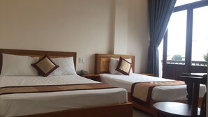 Desk, WiFi (free) - Sunshine Beach Hotel (Da Nang)