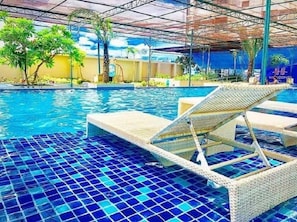 Piscine extérieure