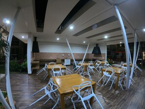 Área de parrilladas y picnic