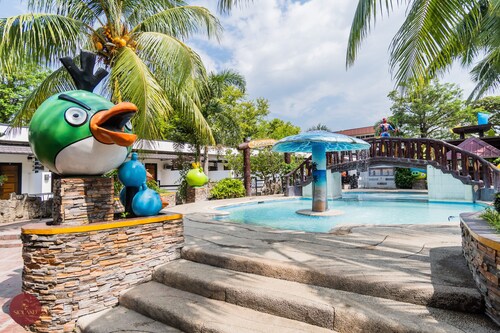 Quezon Premier Hotel Candelaria