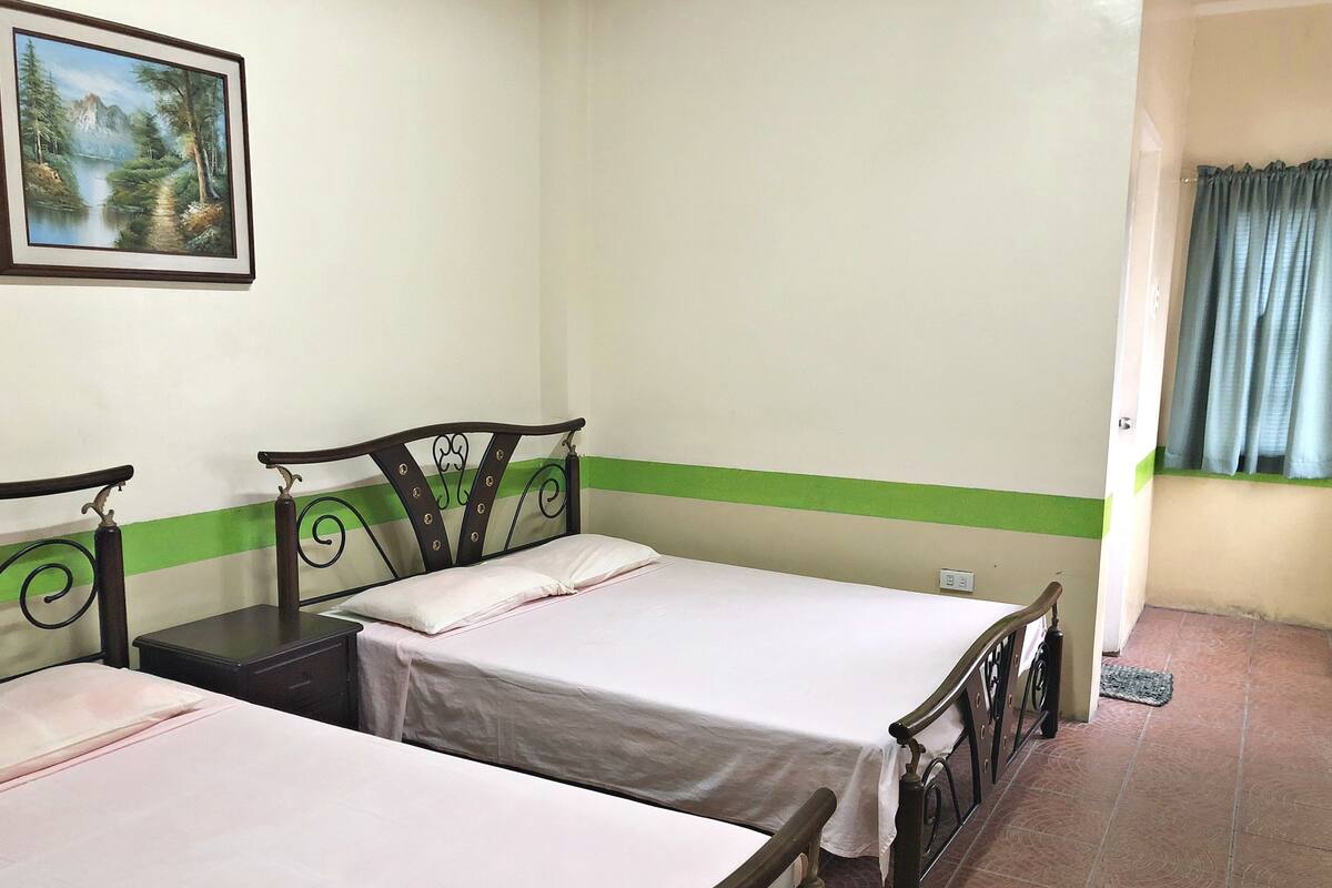 ファミリー ルーム | 可動式ベッド