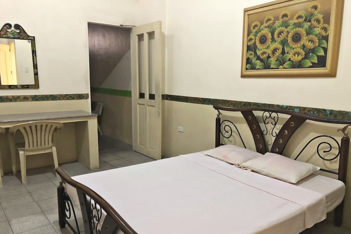 ルーム プライベートプール (Mini) | 可動式ベッド