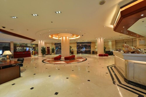 Chengdu Lu Tian Hua Hotel