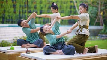 Couples treatment room(s), body treatments, aromatherapy, Thai massages