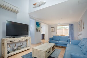 Apartamento | Decoración individual, mobiliario individual, cortinas opacas