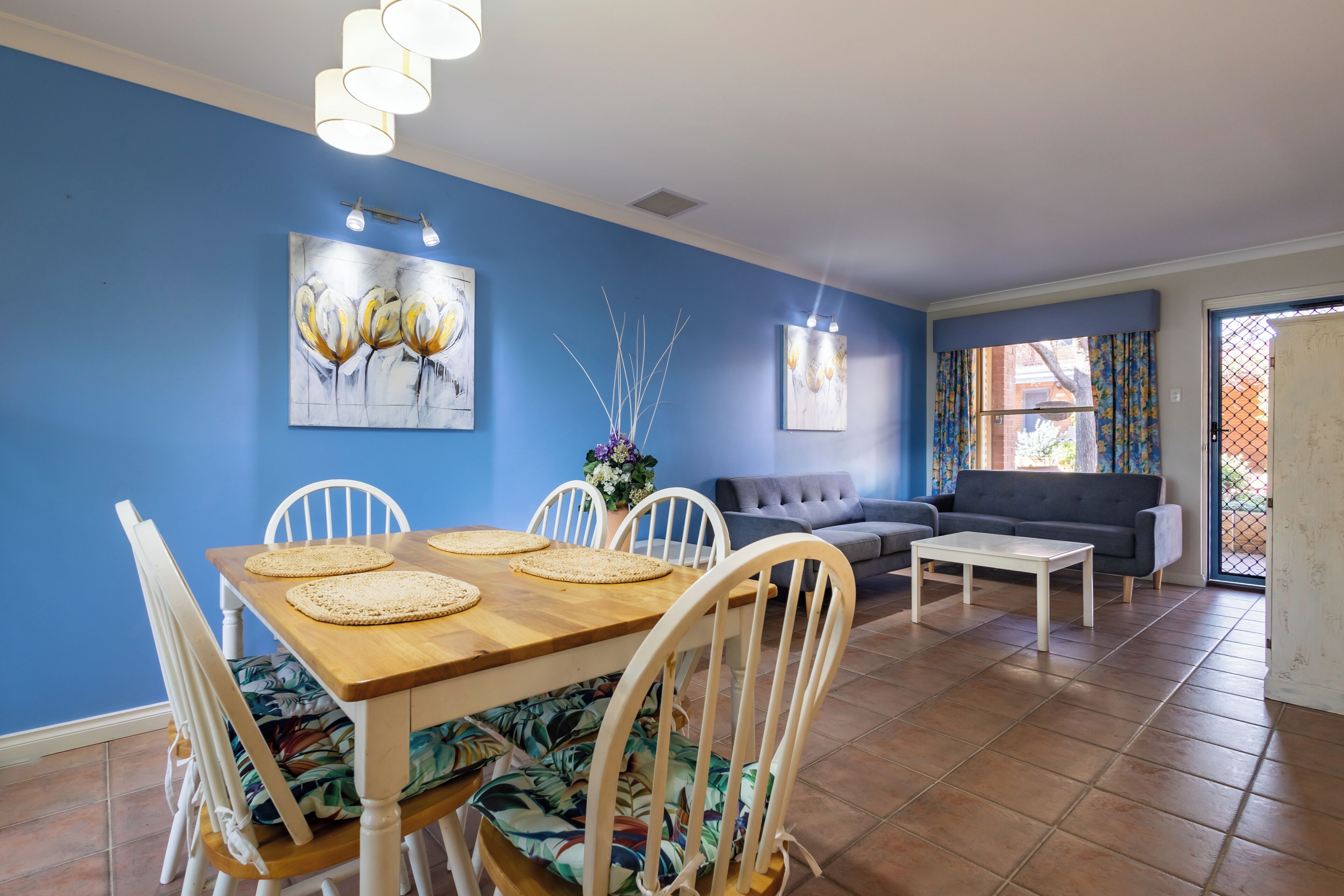 apartment | living area | flat-screen tv