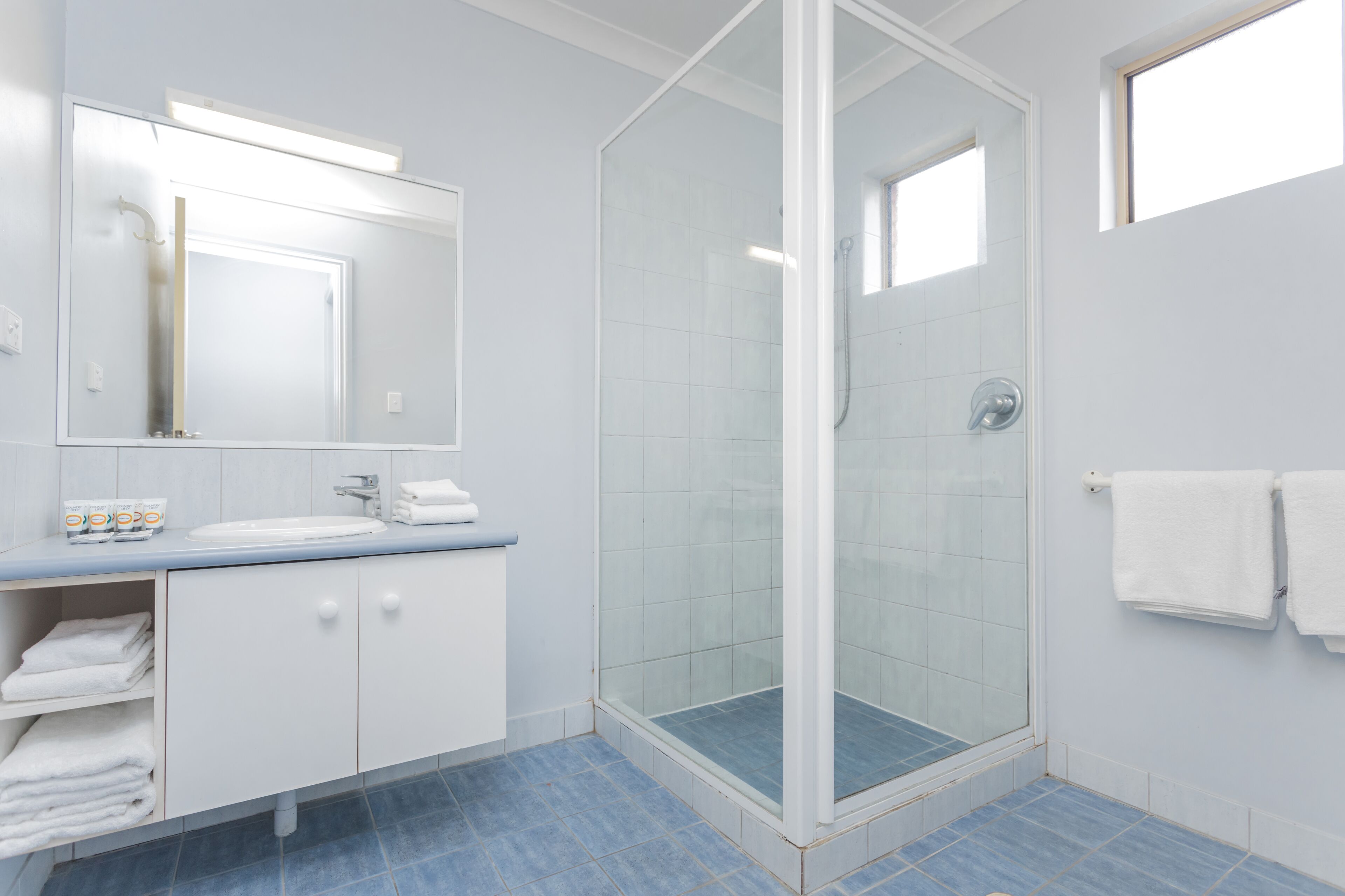 apartment | 3 bedrooms, individually decorated, individually furnished