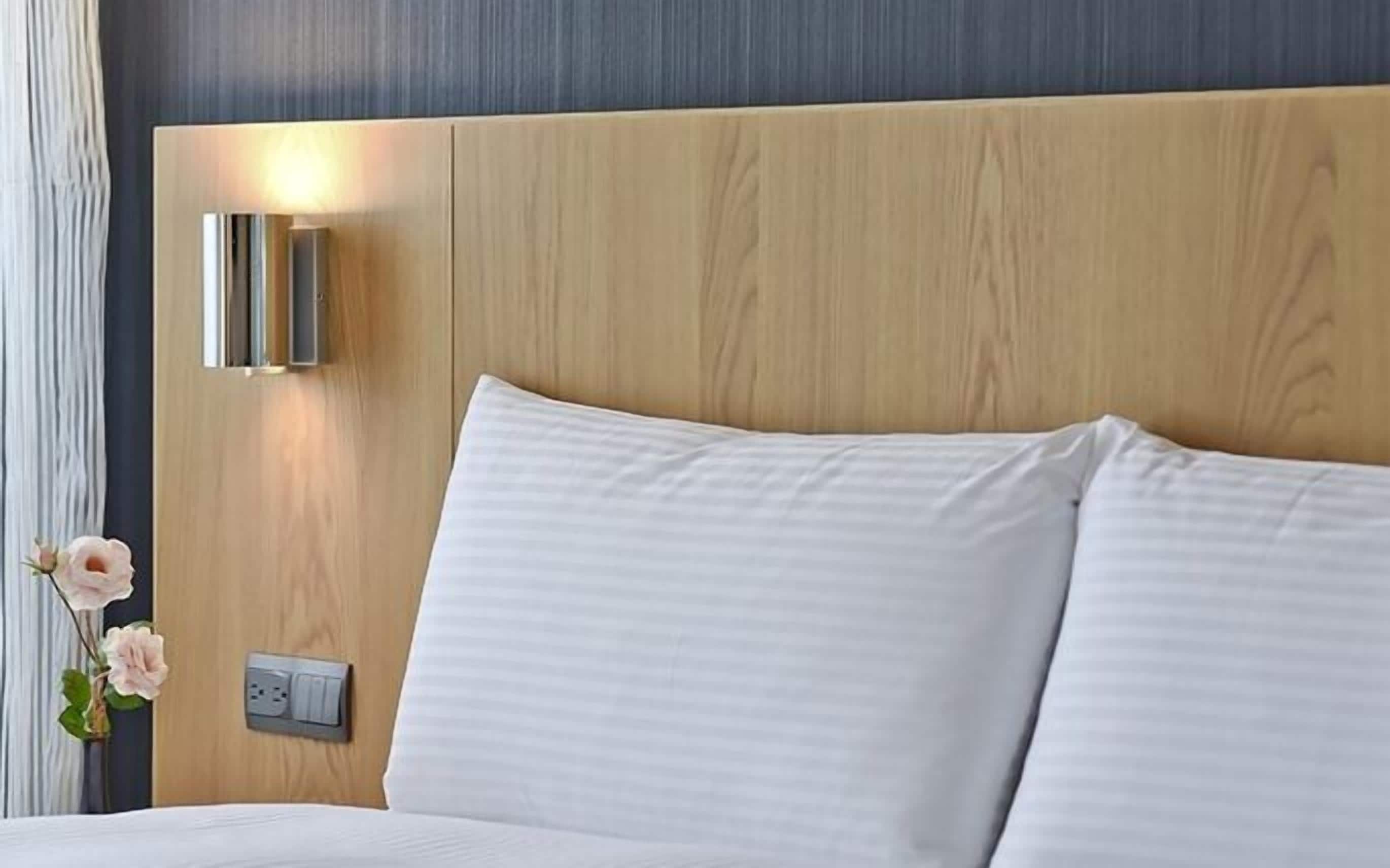 classic double room | desk, blackout curtains, free wifi, bed sheets