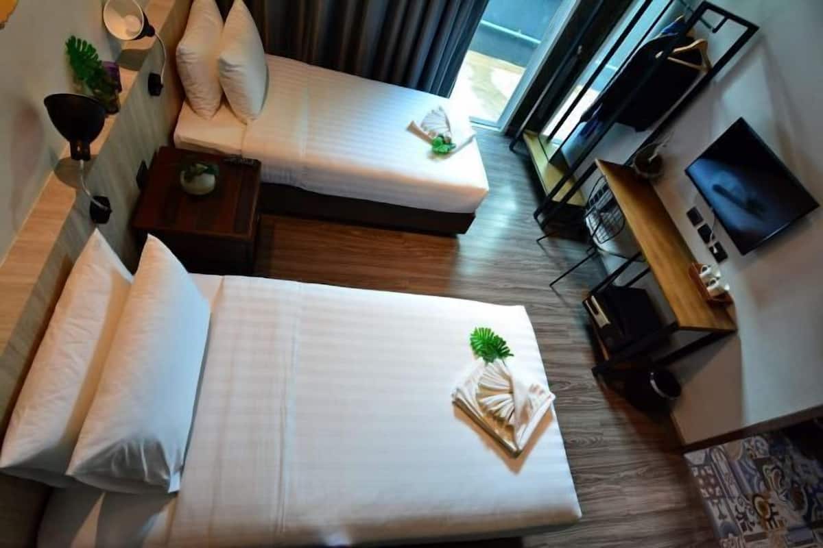 In-room safe, blackout drapes, iron/ironing board, free WiFi