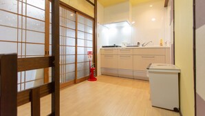 Unclassified image, 3 of 45, button - Kyoto Aya Guest House (Kyoto)