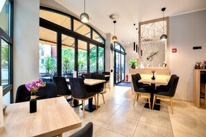 Breakfast served - Teatro Verdi Hotel (Zadar)