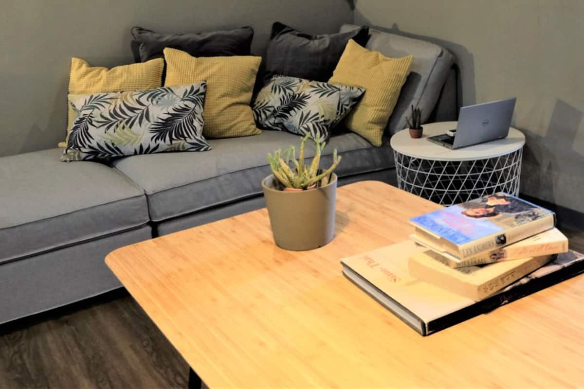 Private Room for 7 Persons (3rd floor - no lift) | WiFi (free)