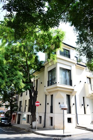 숙박 시설 정면