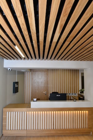 Lobby - Hotel Garnet Tbilisi (Tbilisi)