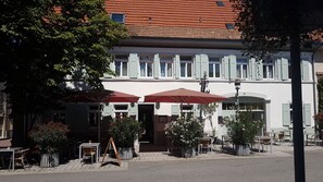 Front of property - Hotel Restaurant Zum Stern (Walldorf)